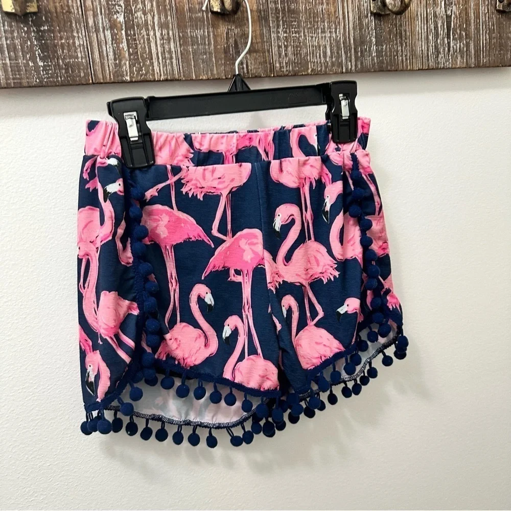 Simply Southern Flamingo Shorts size youth medium